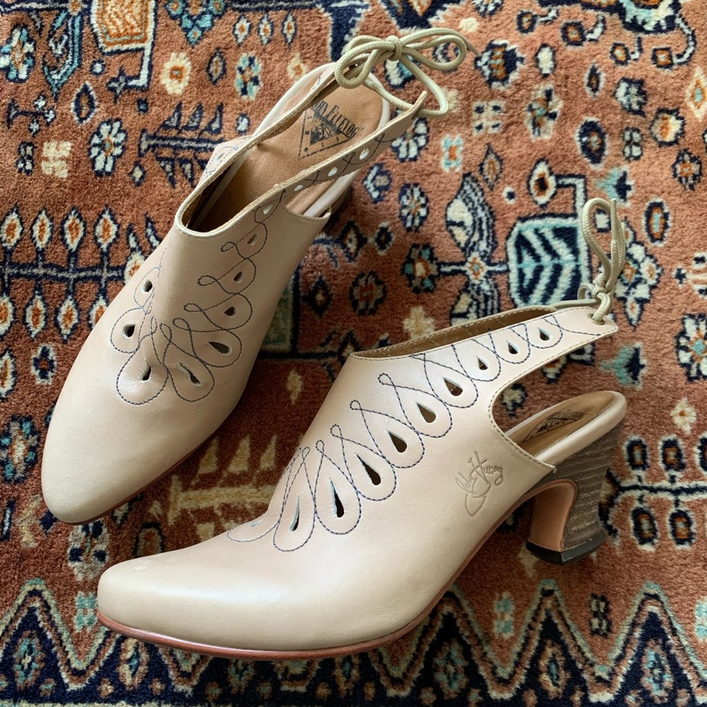 John Fluevog cream embroidered sling back heels